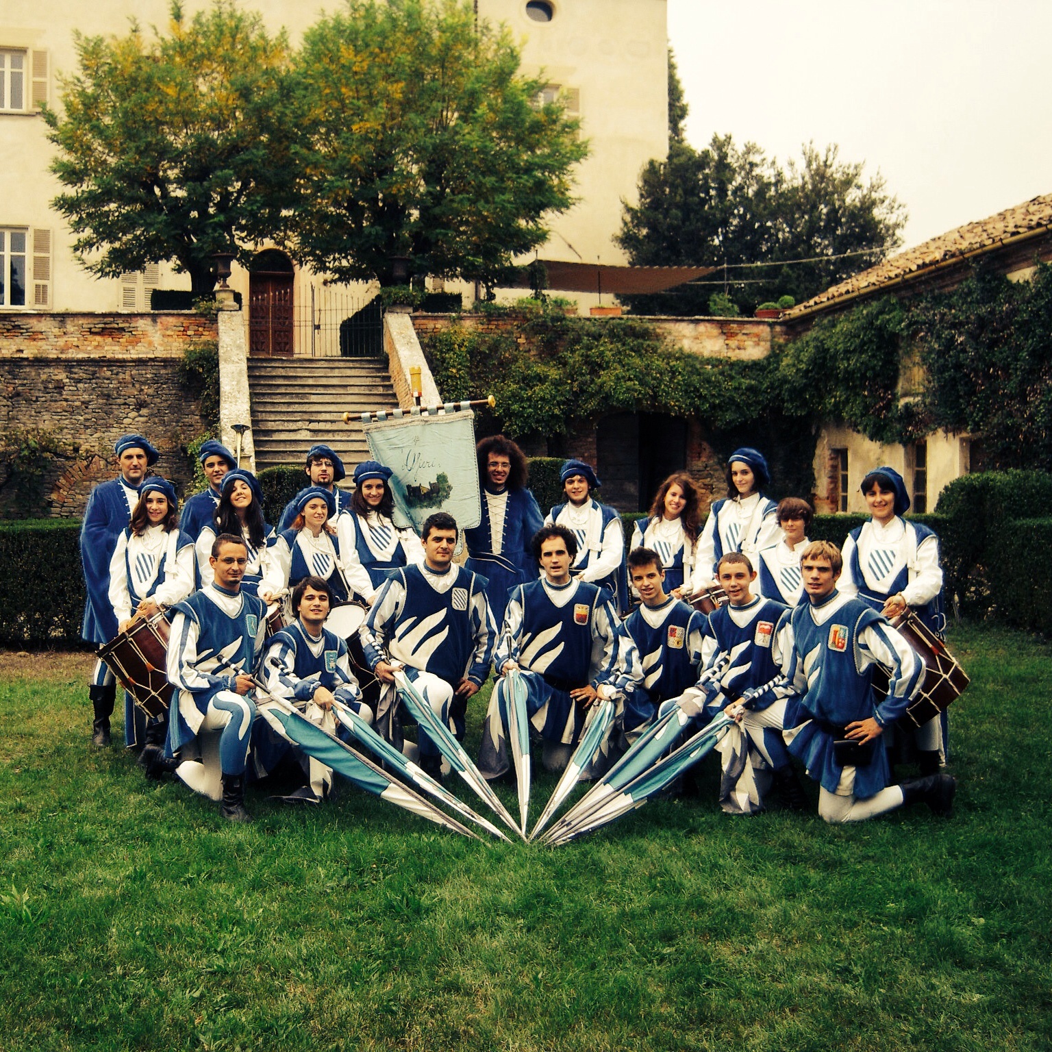 Sbandieratori e Musici "Gli Alfieri" di Costigliole d'Asti