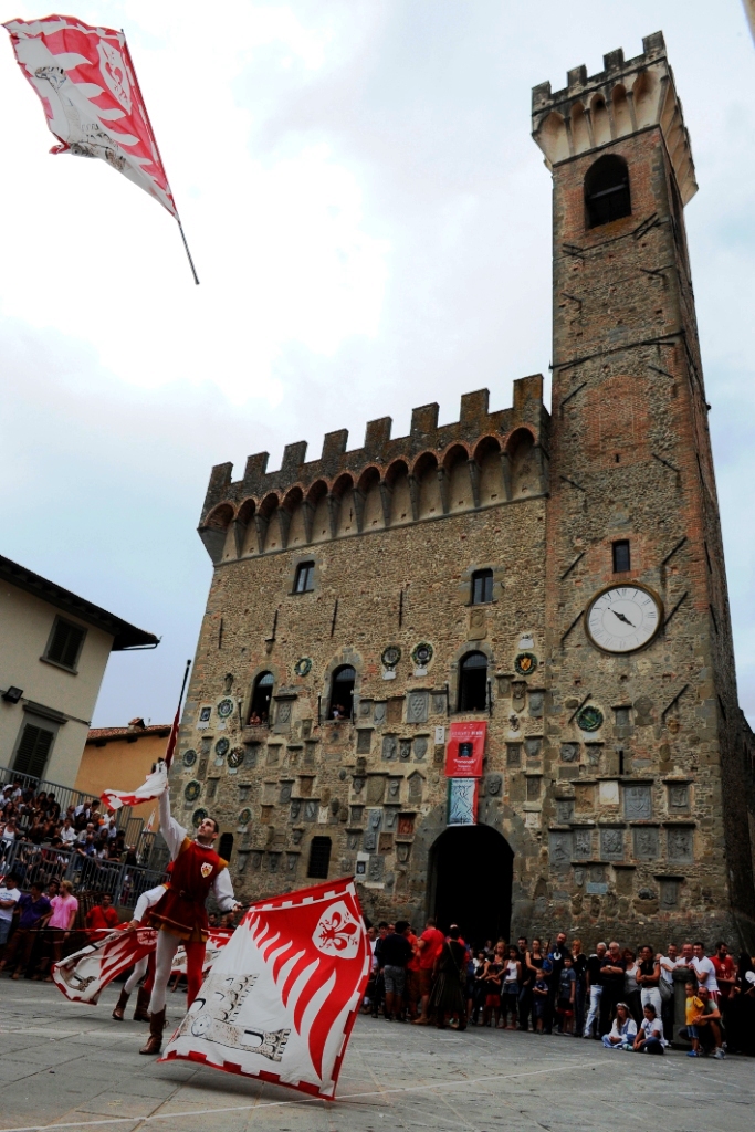 Bandierai e Musici di Castel San Barnaba