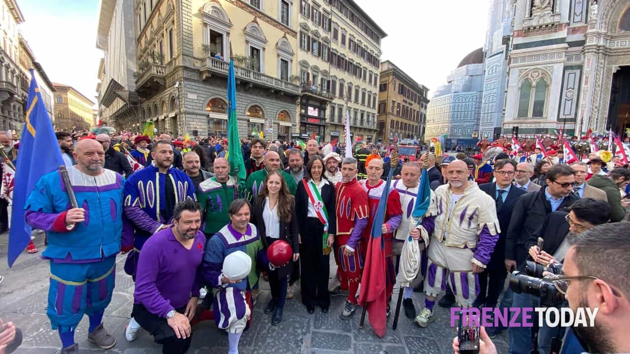 Calcio Storico Fiorentino - Partita Assedio - Scoppio del Carro